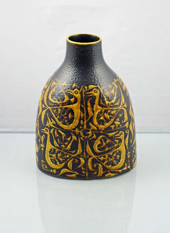 Aluminia
Brun Baca vase