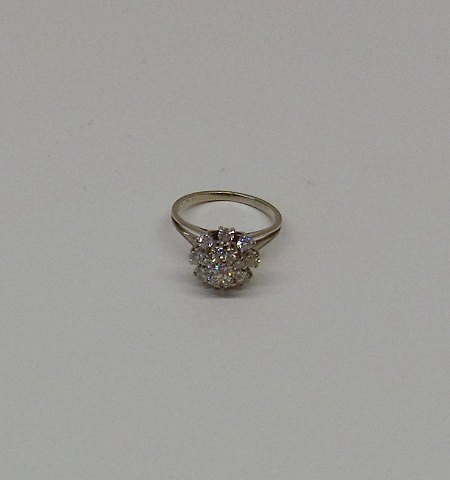 18kt hvidgulds ring med 0,70ct brillanter Top Wesselton