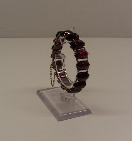item no: 259820