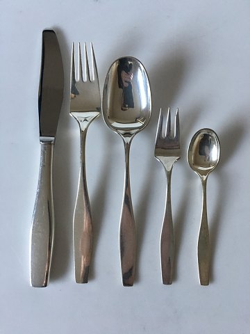 item no: 290390