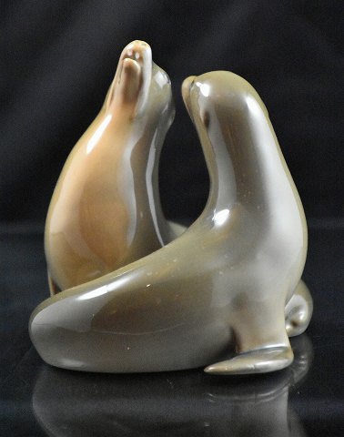 item no: 324697