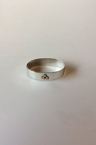 item no: 325843