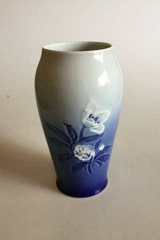 Bing & Grøndahl Art Nouveau Vase No 682