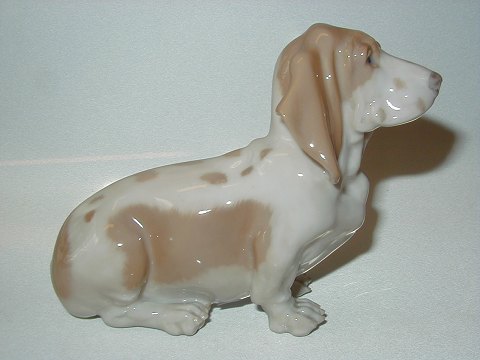 Sjælden Kongelig Figur
Basset Hund