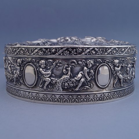 item no: 369656