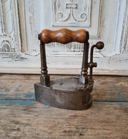 item no: 441304