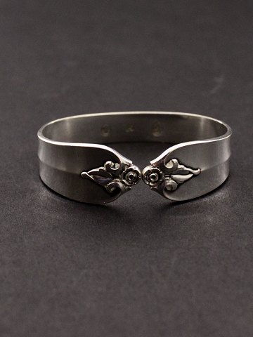 item no: 443241