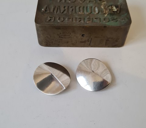 item no: 482176