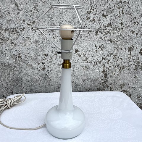 Holmegaard table lamp
Model 343
Le Klint lamp
* 1250 DKK