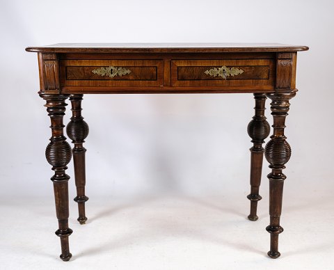 Desk - Walnut - 1860
Great condition
