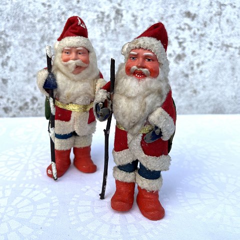 Santa Claus with a cane
*DKK 300