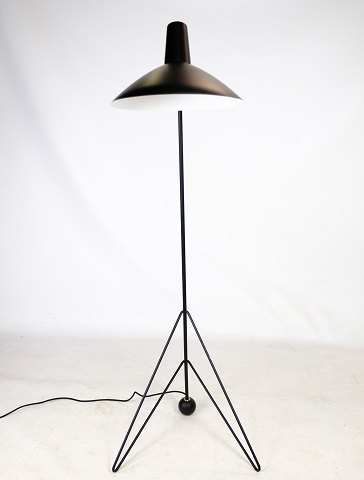 Tripod gulvlampe HM8, Hvidt & Mølgaard, 1953
Flot stand
