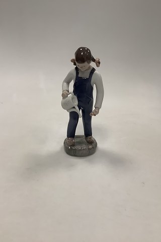 Bing and Grondahl Figurine of Girl The little gartner No 2326