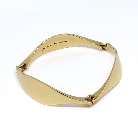 item no: 552023