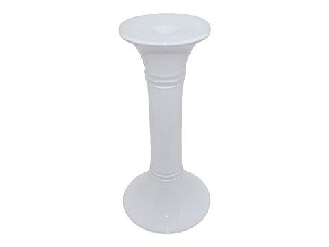 Holmegaard
White MB candle holder 24.7 cm.