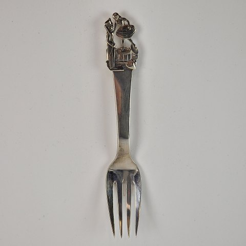 item no: 560565
