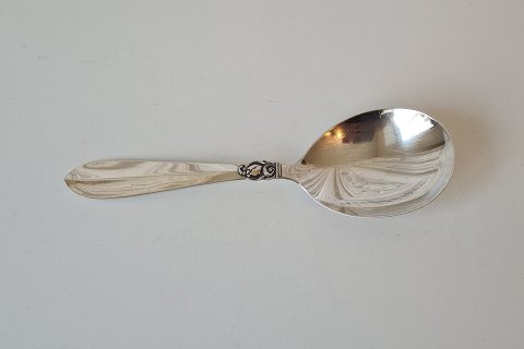 item no: 565907