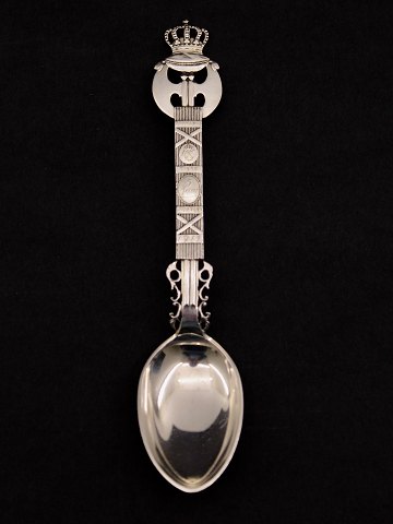 item no: 566744