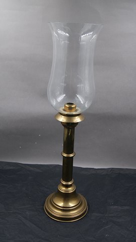 Large and beautiful Hurricane candlestick  with brass and glass 50.5cm. Has a 
small chip 5x3mm in the edge.