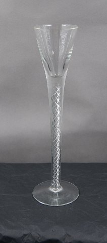 Tall Schnapps glass with smooth cuppa and internal air spiral 22 cm
