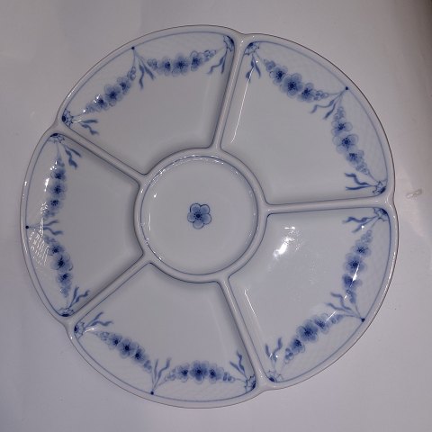 B&G Empire cabaret dish in porcelain