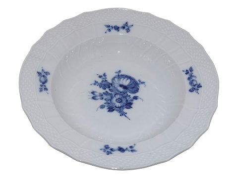 Blue Flower Curved
Soup plate 24.0 cm. from 1830-1850