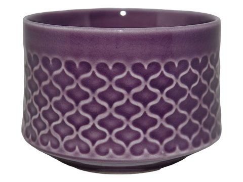 Palet
Purple sugar bowl