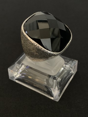 item no: 585616