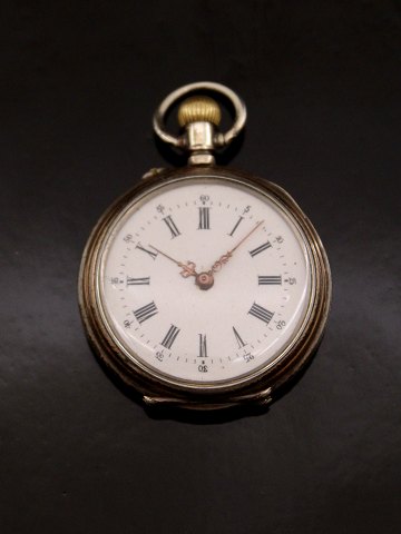 item no: 585931