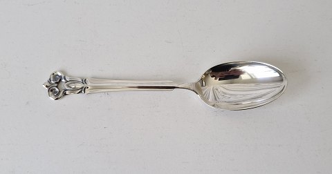 item no: 586047