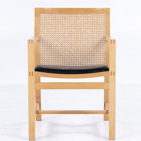 item no: 4002064