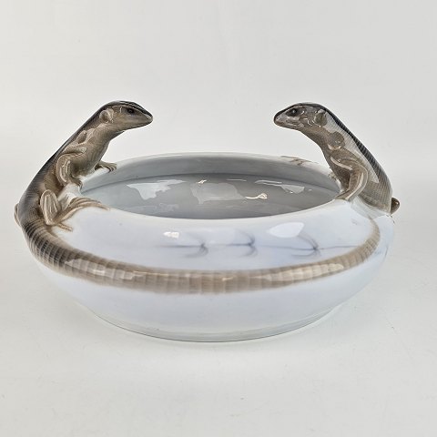 item no: 590461