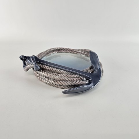 item no: 590890