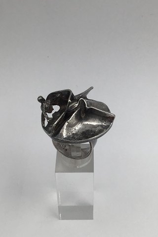 item no: 590921