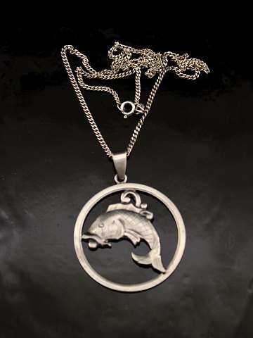item no: 592401