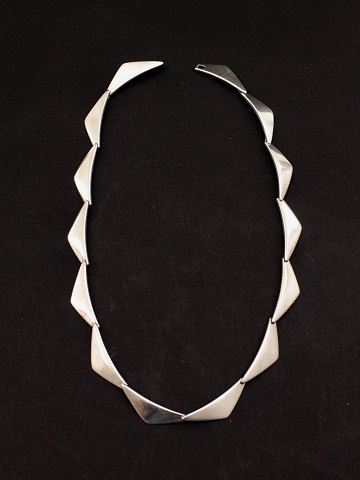item no: 595157