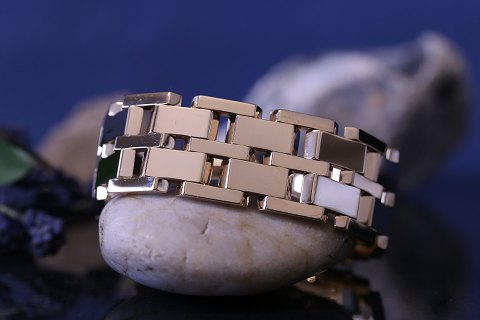 item no: 599131