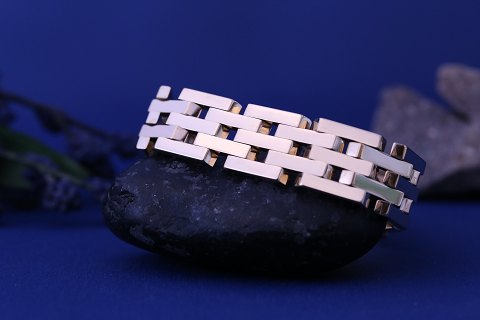 item no: 599186