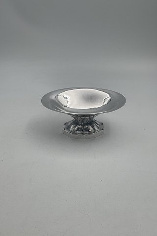 item no: 607533
