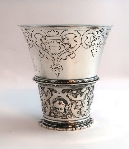 item no: 607713