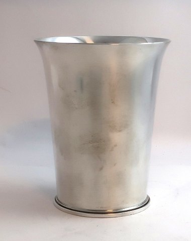 item no: 607717