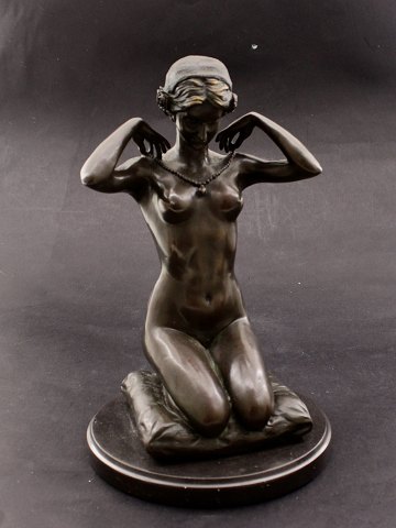 item no: 608204