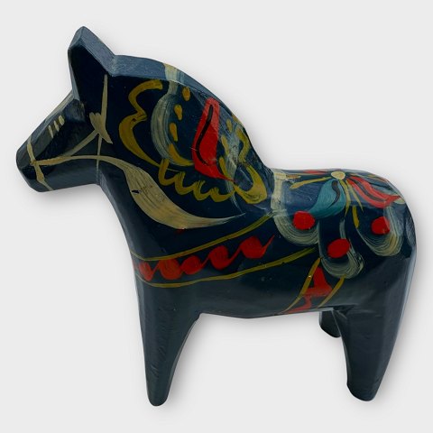 item no: 615748