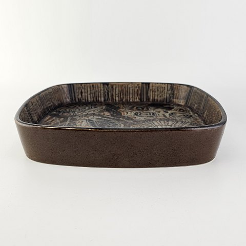 item no: 615826