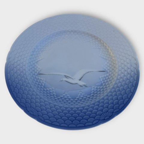 item no: 615930