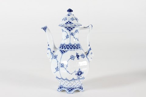 Royal Copenhagen
Blue Fluted Full Lace
Mocca pot 1/1030
