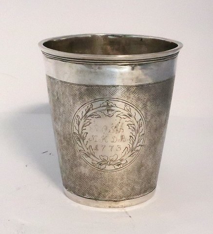 item no: 623575