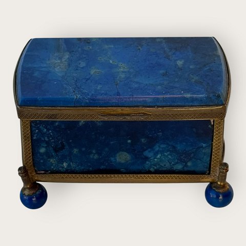 item no: 648153