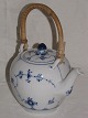 Blue Fluted Plain
Teapot
Royal Copenhagen