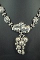 Georg Jensen; Moonlight Grapes halssmykke af sterlingsølv #96